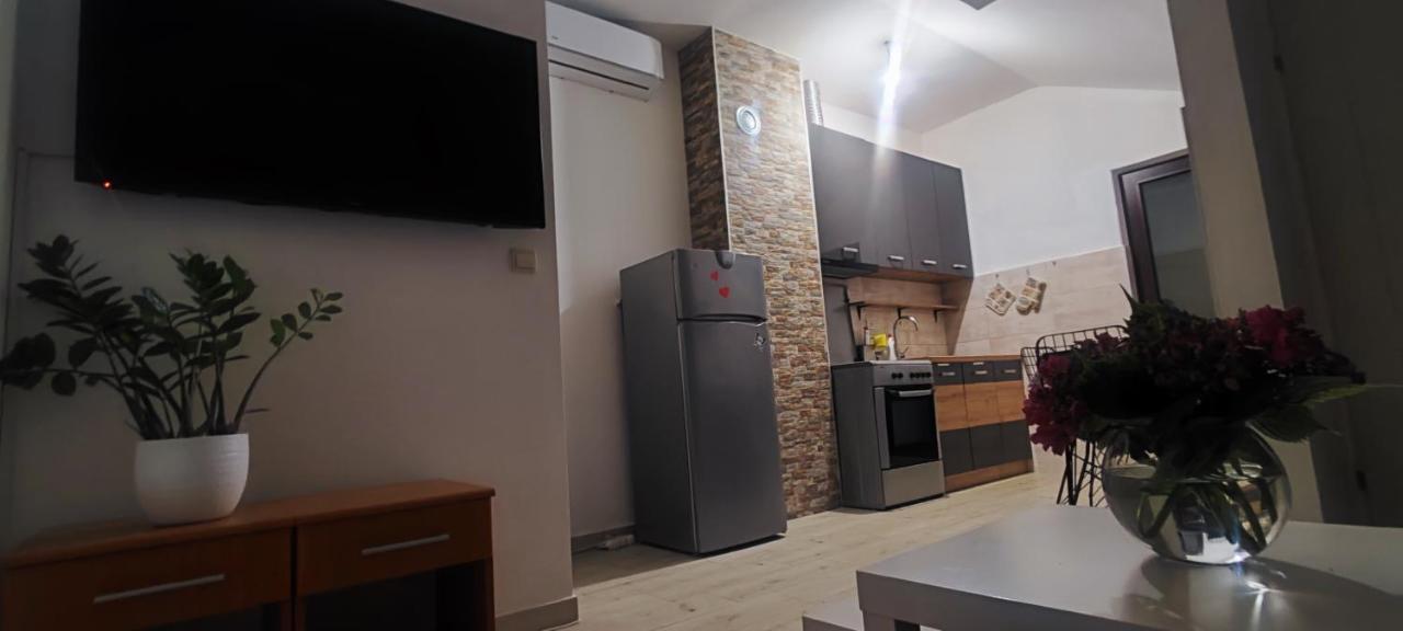 Apartment Kovac Herceg Novi Esterno foto